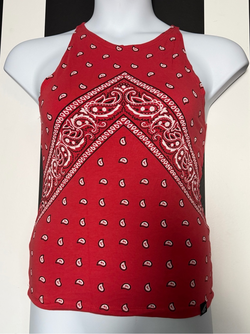Vintage Y2K Red Bandana Print Tank Top - SZ L